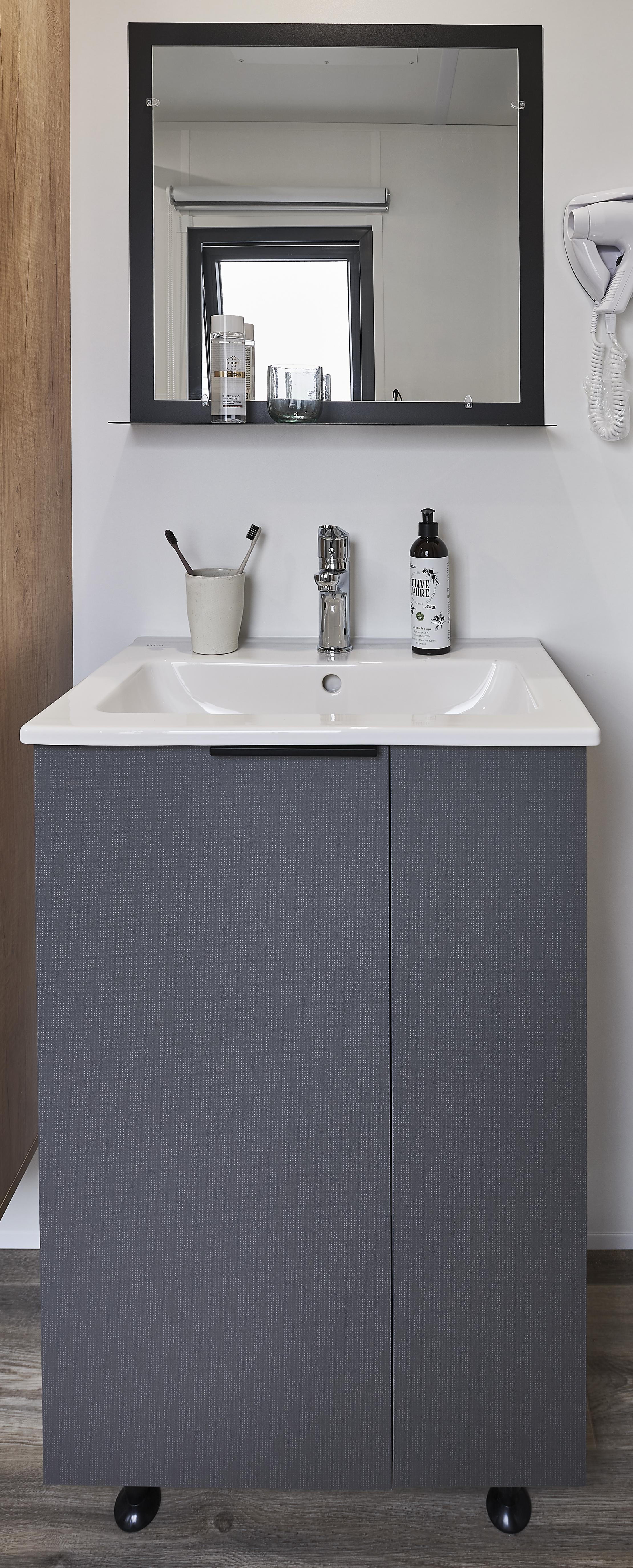 mobil-home Rapidhome - VP 870 - LAVABO