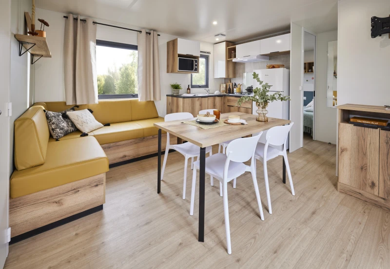 salon-spacieux-lo-83-66d6b13163cb31.91931346